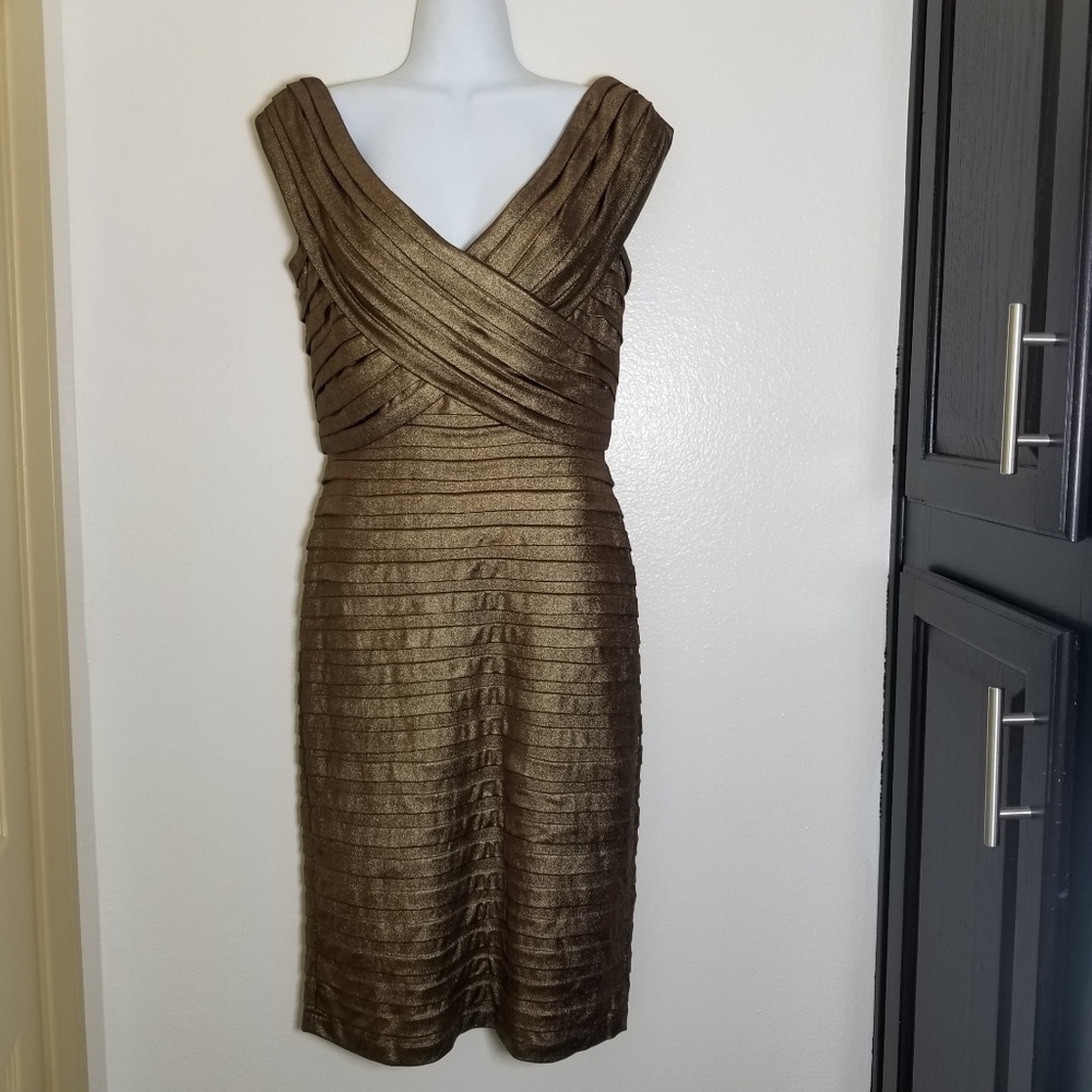 Gold Metallic Bodycon Shutter Pleat Midi Dress